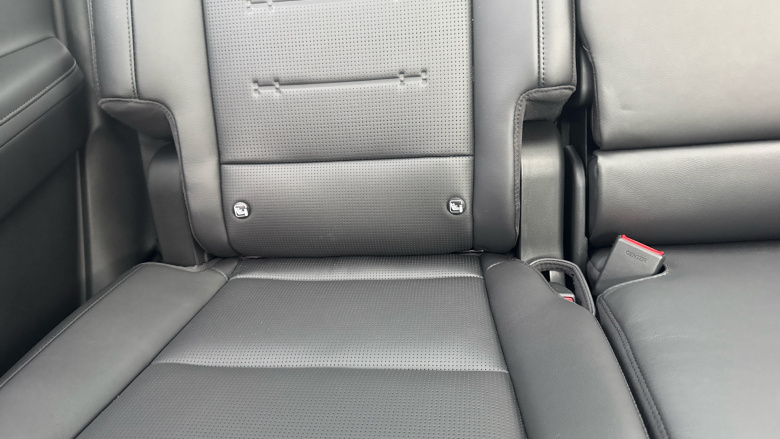 Hyundai SANTA FE 1.6 TGDi Hybrid Ultimate 5dr 4WD Auto Hybrid Estate